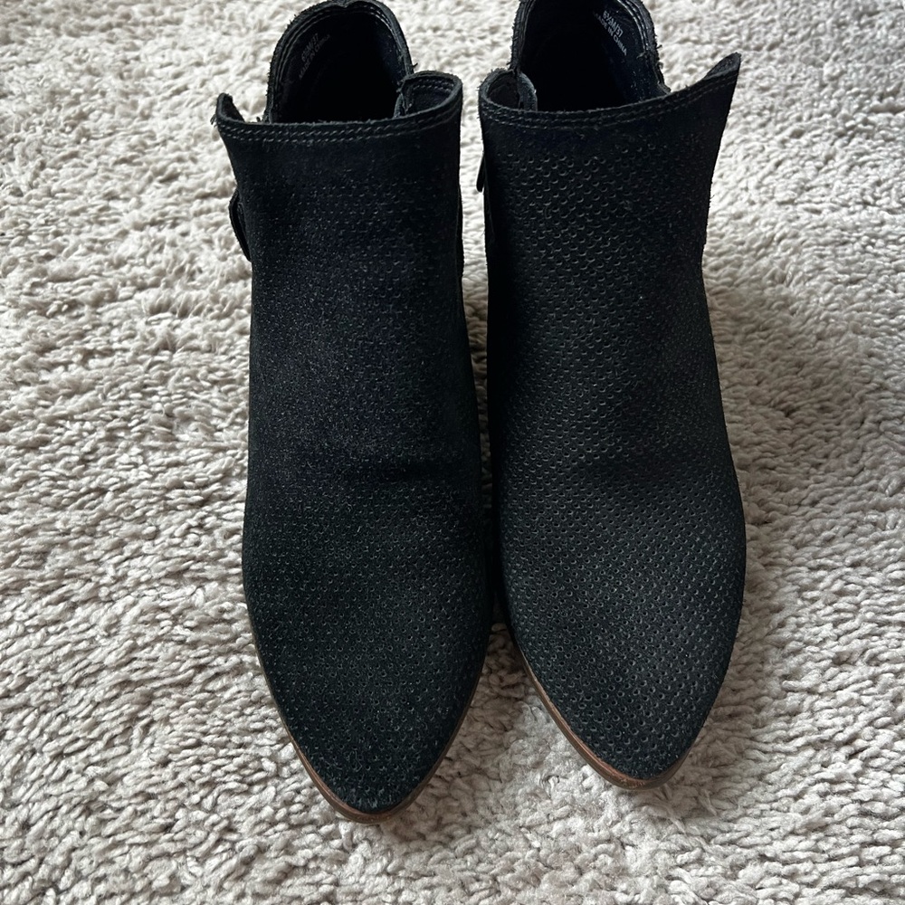 Vince Camuto Women's Black Ankle Boots